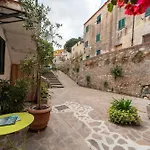 Il Guardingo Rio dellʼElba