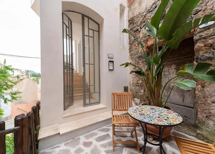 Il Guardingo 公寓 *