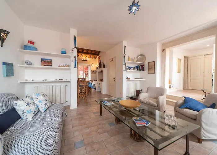 Il Guardingo * Rio dellʼElba